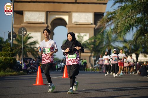 Race photo from Kediri Half Marathon 2024