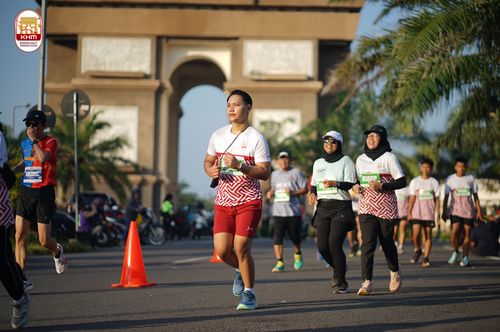 Race photo from Kediri Half Marathon 2024