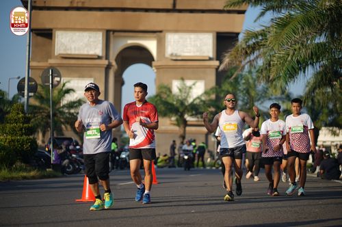 Race photo from Kediri Half Marathon 2024