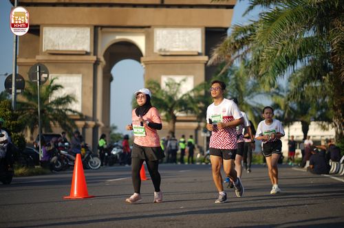 Race photo from Kediri Half Marathon 2024