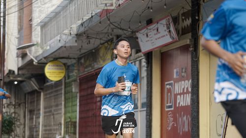 Race photo from Jabar Run 10K 2024