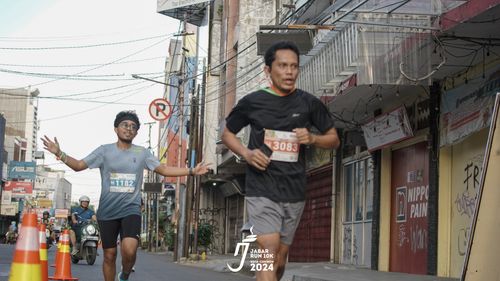 Race photo from Jabar Run 10K 2024
