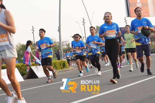 Race photo from ISOPLUS RUN 2025 - JAKARTA