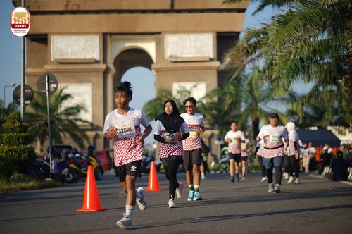 Race photo from Kediri Half Marathon 2024