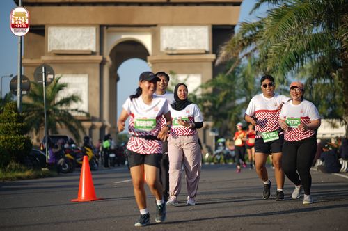 Race photo from Kediri Half Marathon 2024