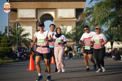 Race photo from Kediri Half Marathon 2024