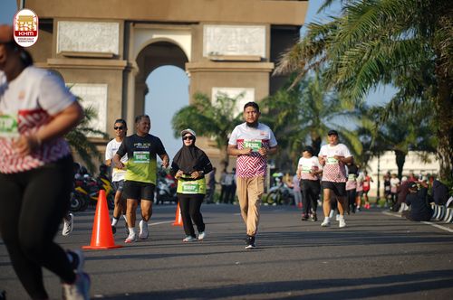 Race photo from Kediri Half Marathon 2024