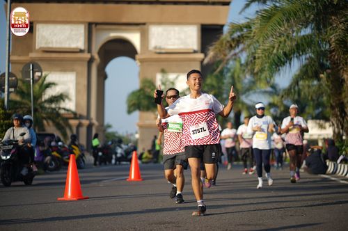 Race photo from Kediri Half Marathon 2024