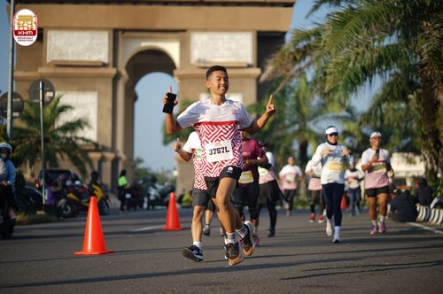 Race photo from Kediri Half Marathon 2024