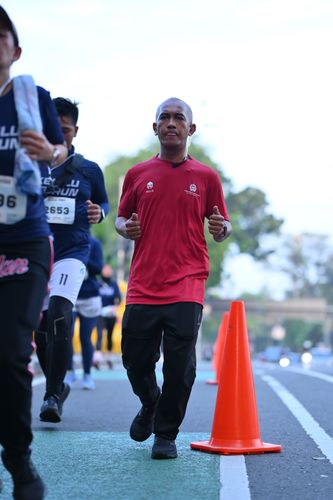 Race photo from KEMLU RUN 2025