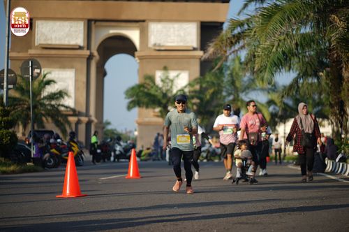 Race photo from Kediri Half Marathon 2024