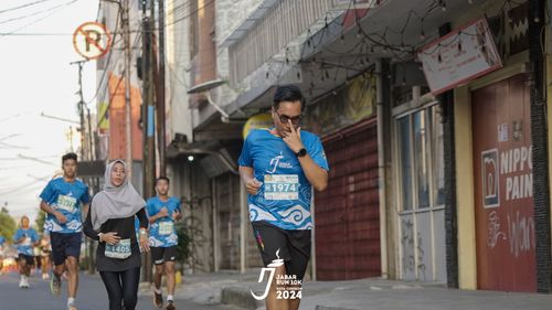 Race photo from Jabar Run 10K 2024