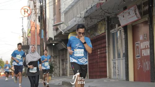Race photo from Jabar Run 10K 2024
