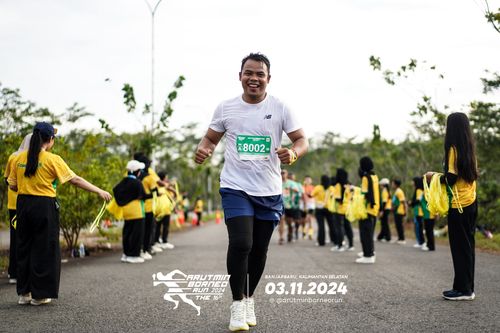 Race photo from Arutmin Borneo Run 2024
