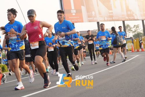 Race photo from ISOPLUS RUN 2025 - JAKARTA