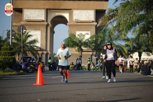 Race photo from Kediri Half Marathon 2024