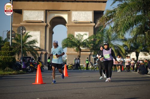 Race photo from Kediri Half Marathon 2024