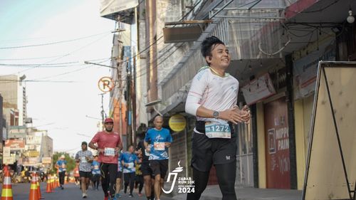 Race photo from Jabar Run 10K 2024
