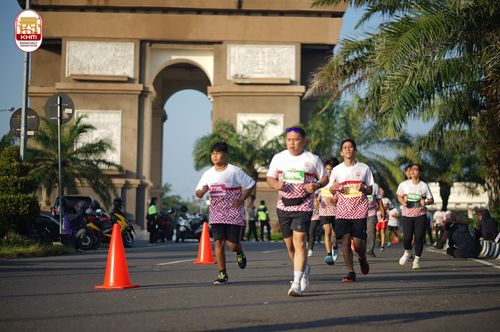 Race photo from Kediri Half Marathon 2024