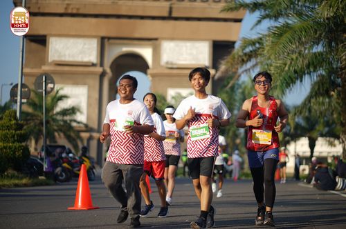 Race photo from Kediri Half Marathon 2024