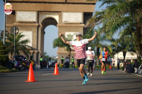 Race photo from Kediri Half Marathon 2024
