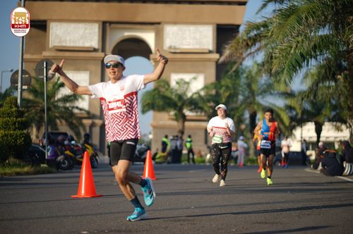 Race photo from Kediri Half Marathon 2024