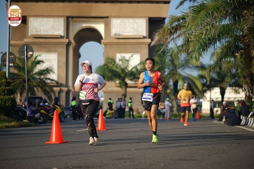 Race photo from Kediri Half Marathon 2024