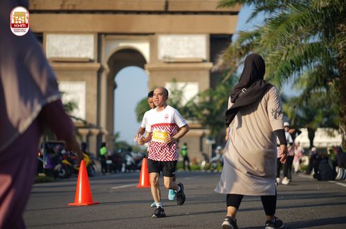 Race photo from Kediri Half Marathon 2024