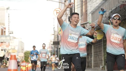 Race photo from Jabar Run 10K 2024