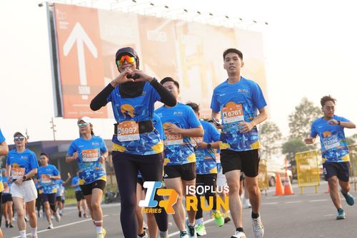 Race photo from ISOPLUS RUN 2025 - JAKARTA