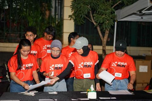 Race photo from NU SKIN RUNNING CLUB