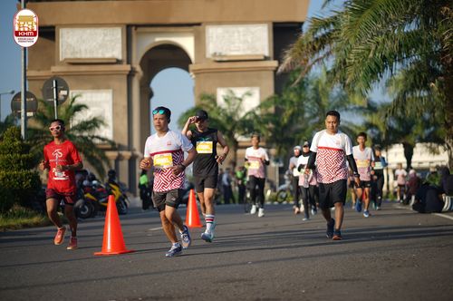Race photo from Kediri Half Marathon 2024