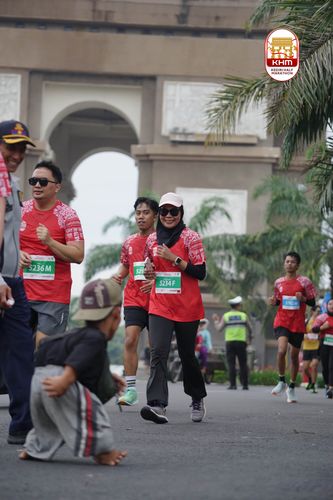 Race photo from Kediri Half Marathon 2025