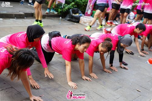 Race photo from Smartfren Run 2025 Vibes