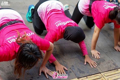 Race photo from Smartfren Run 2025 Vibes