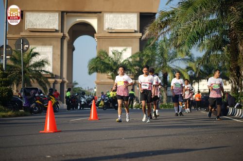 Race photo from Kediri Half Marathon 2024