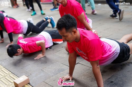 Race photo from Smartfren Run 2025 Vibes