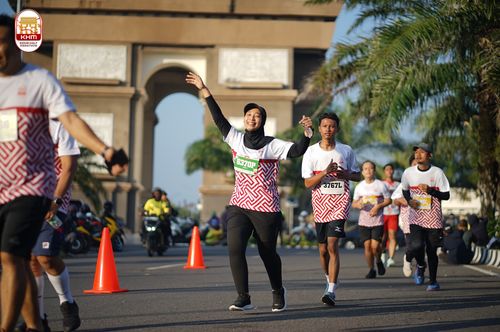 Race photo from Kediri Half Marathon 2024