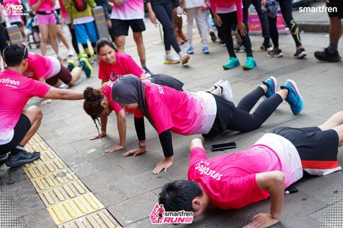 Race photo from Smartfren Run 2025 Vibes