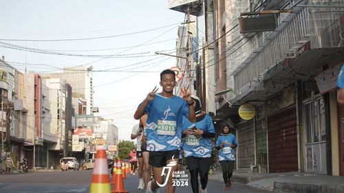 Race photo from Jabar Run 10K 2024
