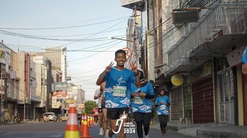 Race photo from Jabar Run 10K 2024