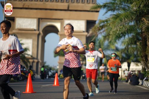 Race photo from Kediri Half Marathon 2024