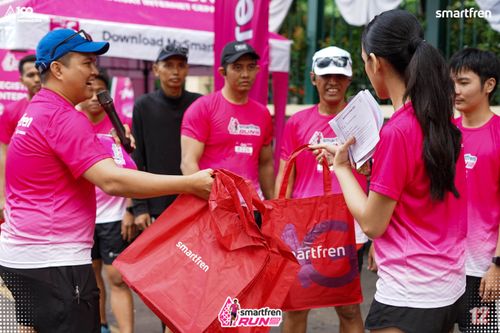 Race photo from Smartfren Run 2025 Vibes