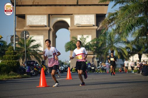Race photo from Kediri Half Marathon 2024