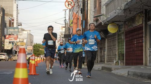 Race photo from Jabar Run 10K 2024