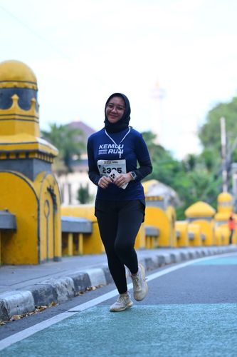 Race photo from KEMLU RUN 2025
