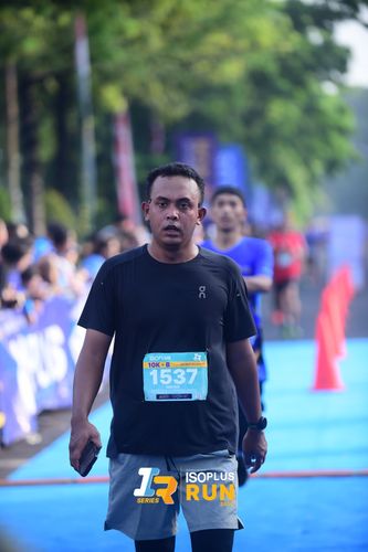 Race photo from Isoplus Run 2024 Surabaya