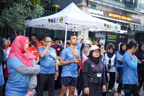 Race photo from NU SKIN RUNNING CLUB