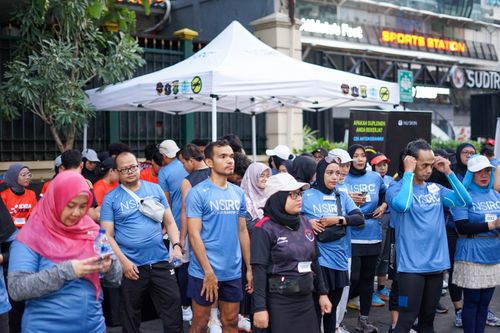 Race photo from NU SKIN RUNNING CLUB