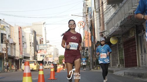 Race photo from Jabar Run 10K 2024